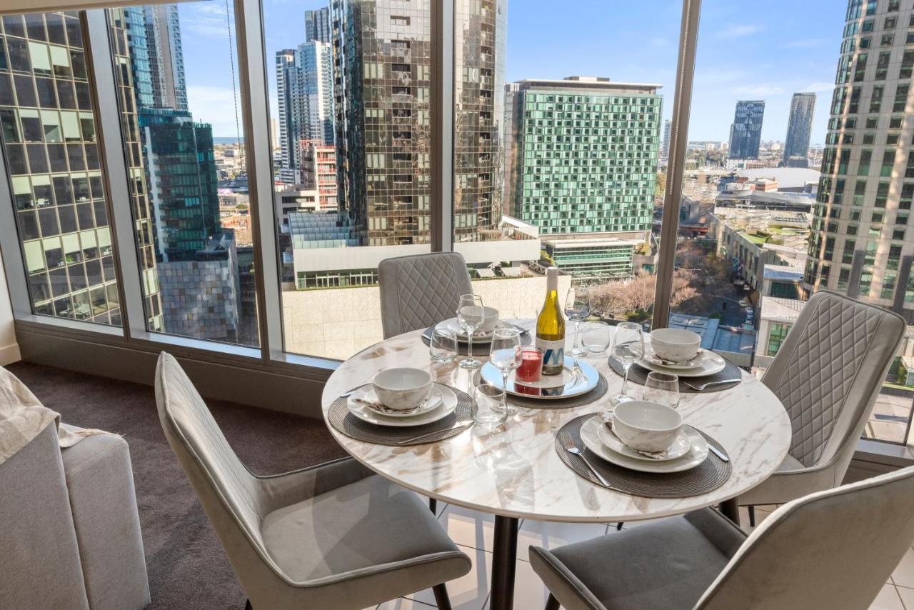 Sophisticated Designer Condo W River & City Views Melbourne Esterno foto
